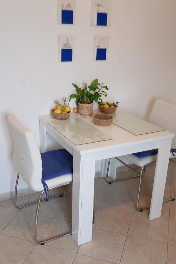 Apartments By The Sea Zavalatica, Korcula - 189 外观 照片