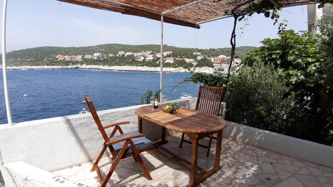 Apartments By The Sea Zavalatica, Korcula - 189 外观 照片